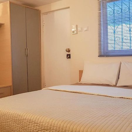 Studio With City View Apartment Tirnavos Bagian luar foto